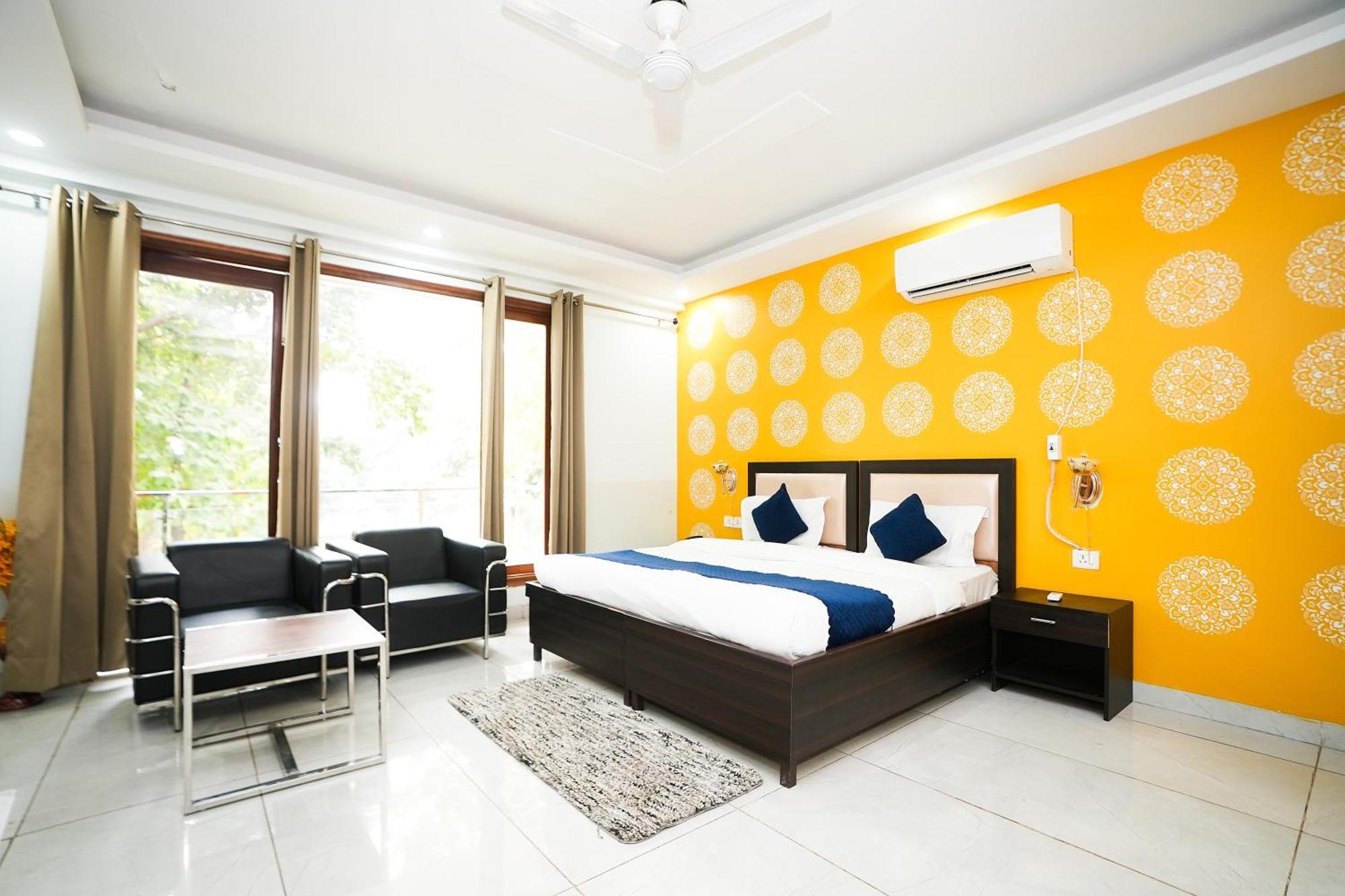 ホテル Tanvi Premium Residency Near Artemis Hospital, Gurugram グルガウン エクステリア 写真